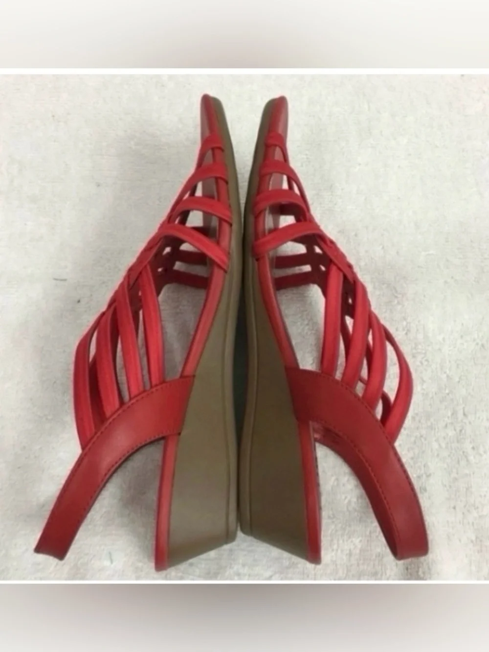 NWT New Naturalizer Women's Red Strappy Mini Wedge Open Toe Sandal Size 6.5 Boho